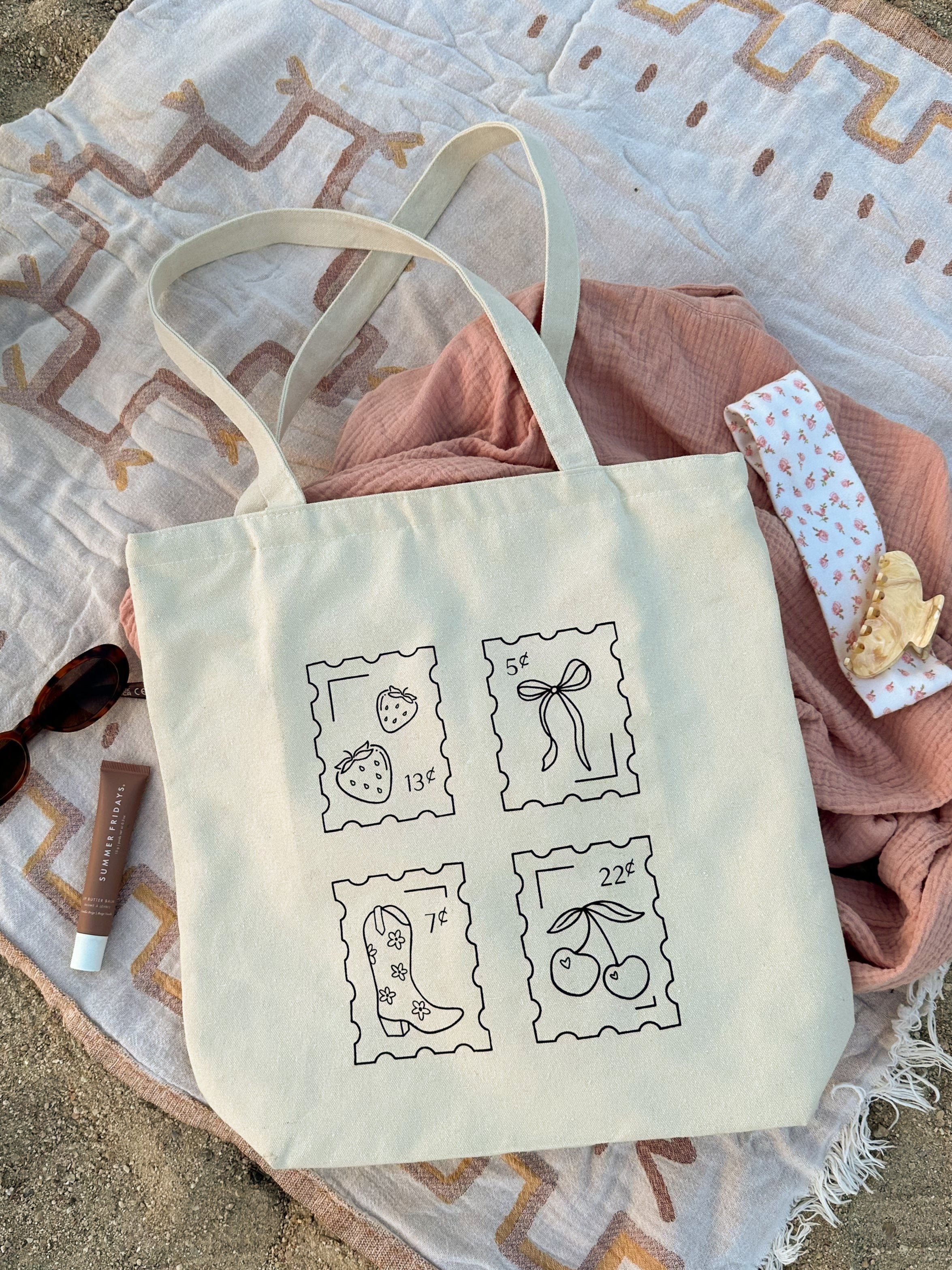 メルフィーメモリー Love letter tote bag Love Letter Tote Bag – Sun Freckled Studio
