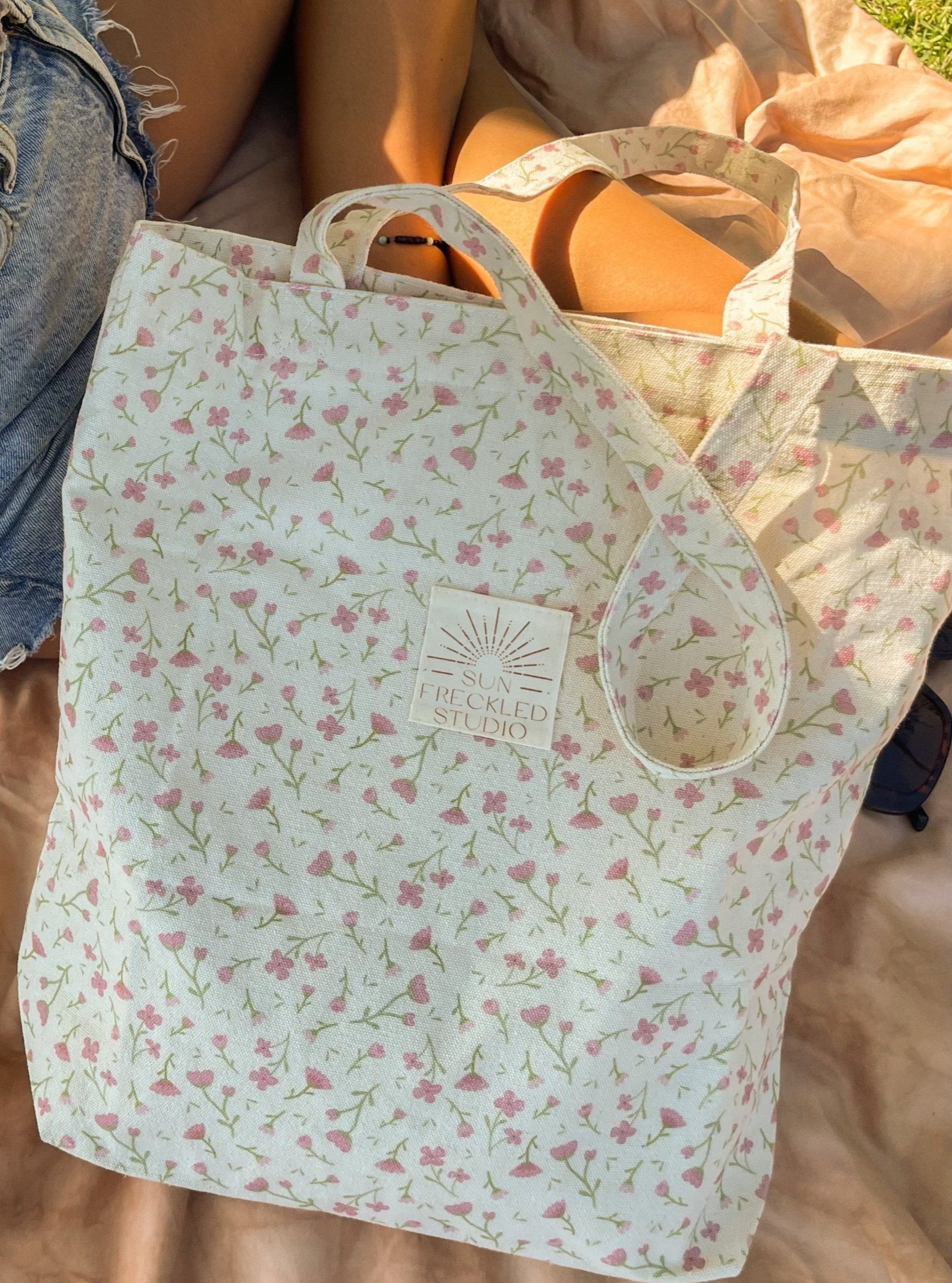 In Bloom Tote Bag – Sun Freckled Studio