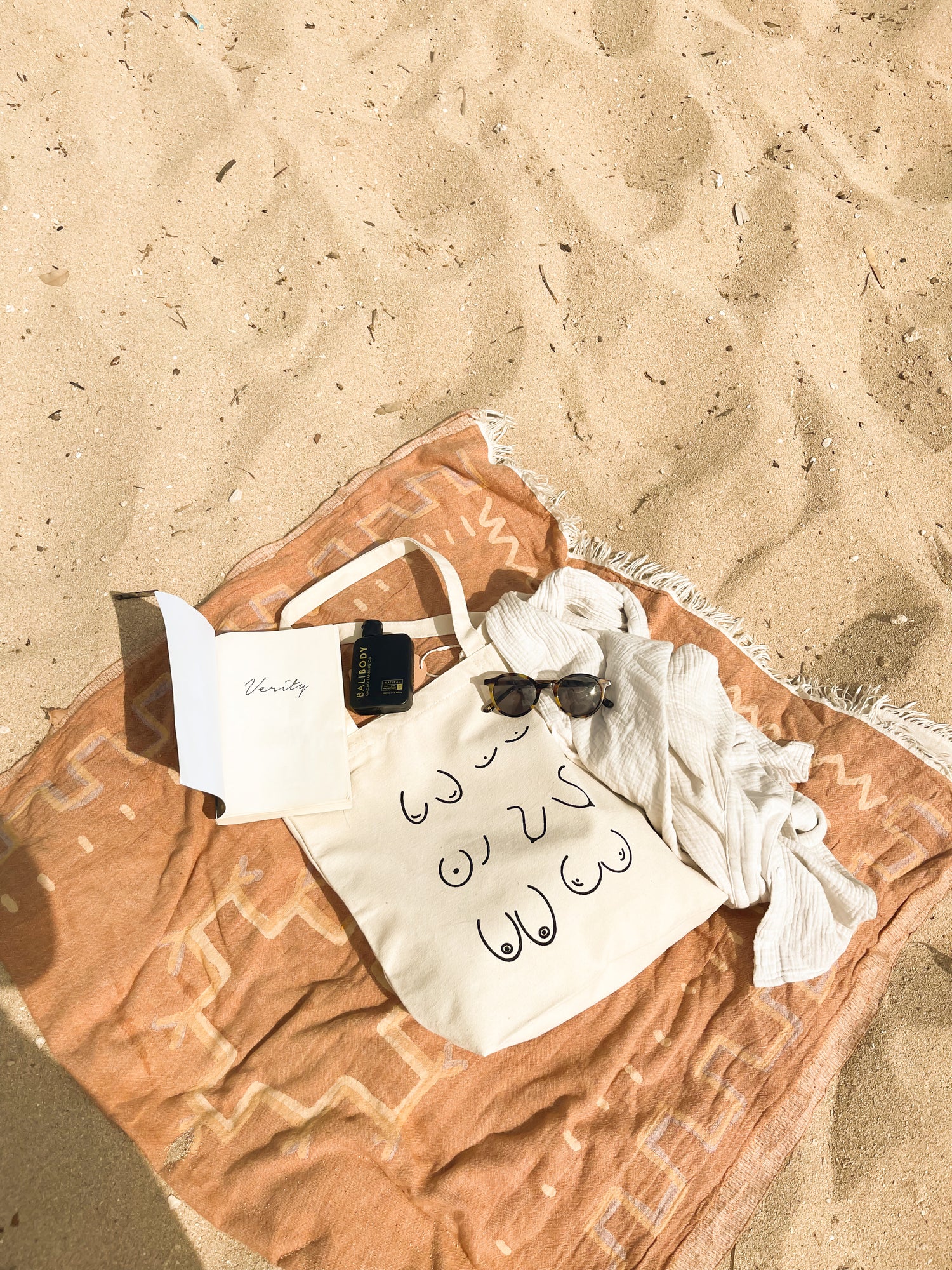 The Minimalist Tote Bag – Sun Freckled Studio